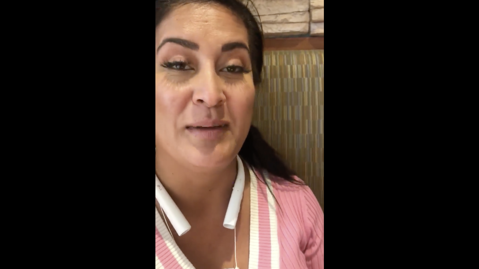 Video of customer's racist remarks at Phoenix restaurant goes viral